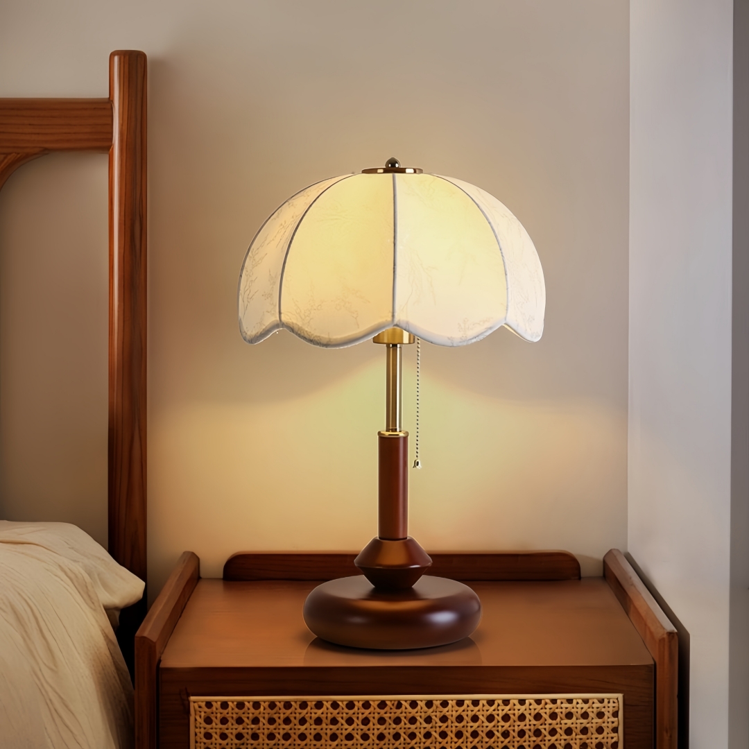 Vintage Lighting Decor - Luminária de Mesa Vintage com Cúpula